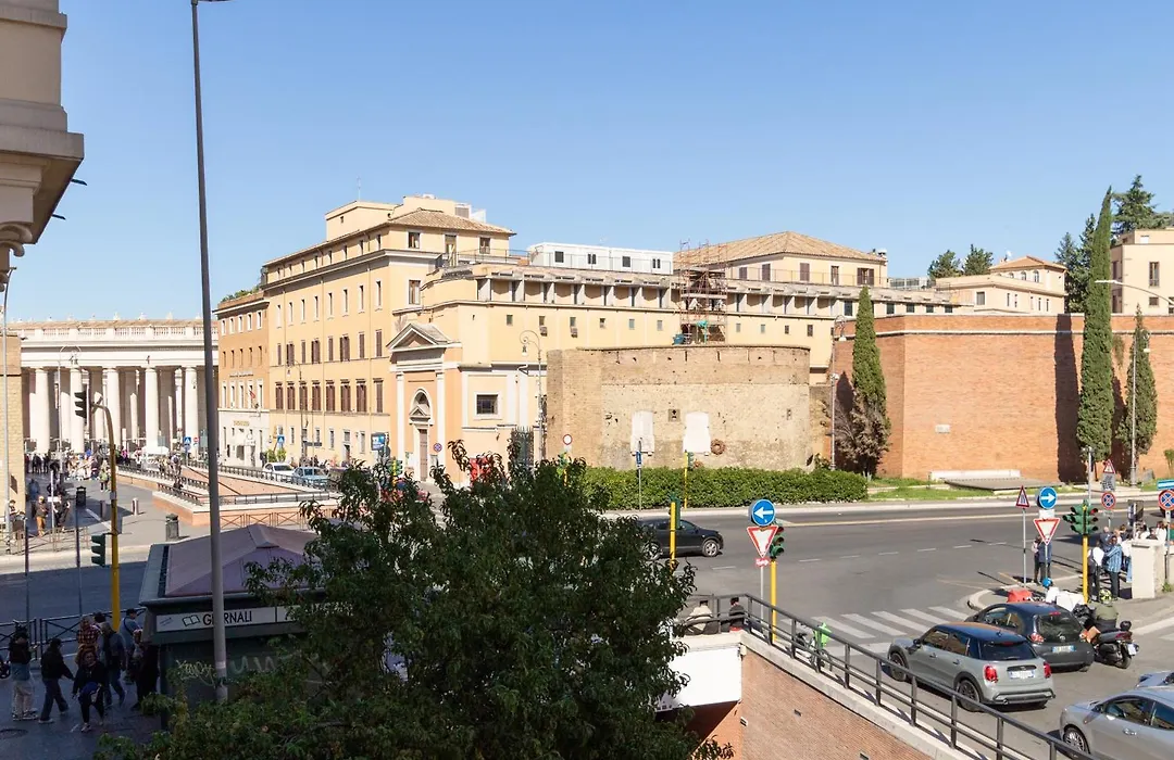 Apartment Next To St Peter-1