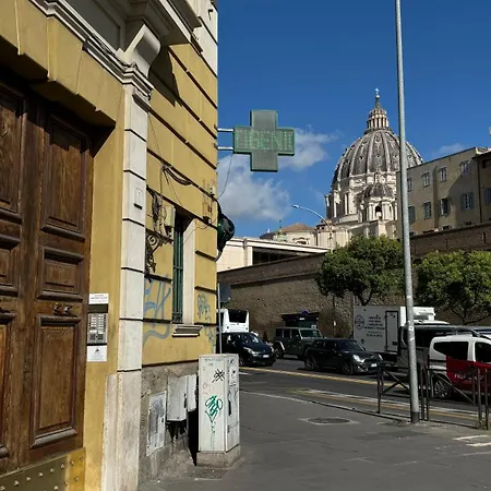 Apartment Next To St Peter-2